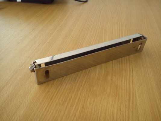 เหล็กยึดป้ายทะเบียนพับสแตนเลสจากญี่ปุ่น เหล็กยึดป้ายทะเบียนพับสแตนเลสจากญี่ปุ่น