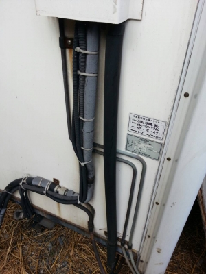 ขายตู้ห้องเย็น ติดหลังรถ พร้อมตัวทำความเย็น ขนาด ยาว 14 ฟุต กว้าง 6 ฟุต สูง 6 ฟุต