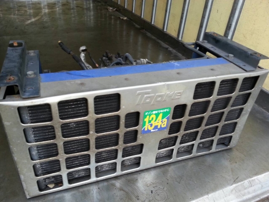 ขายตู้ห้องเย็น ติดหลังรถ พร้อมตัวทำความเย็น ขนาด ยาว 14 ฟุต กว้าง 6 ฟุต สูง 6 ฟุต