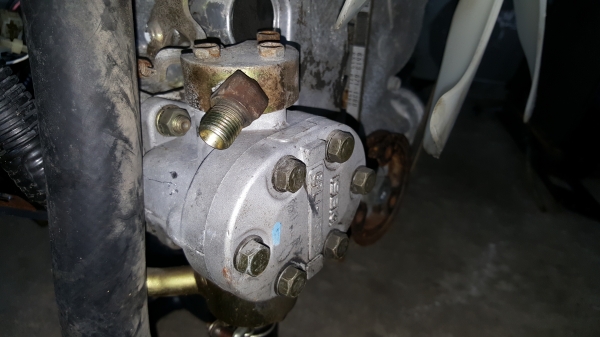 สามสูบ อิเซกิ 28 แรง รหัสสินค้า S - 7