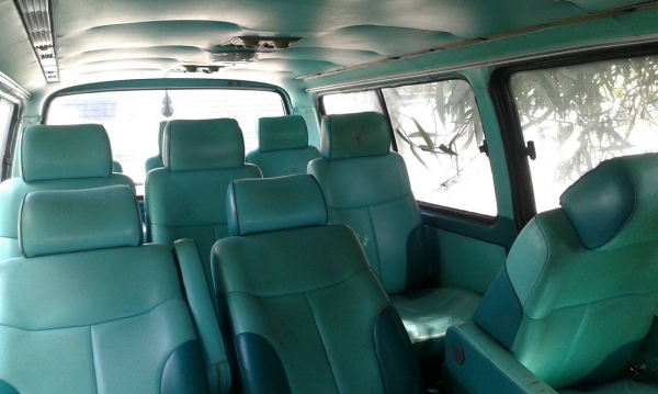 ขายรถตู้หัวจรวด พร้อมใช้งาน ขายรถตู้หัวจรวด พร้อมใช้งาน