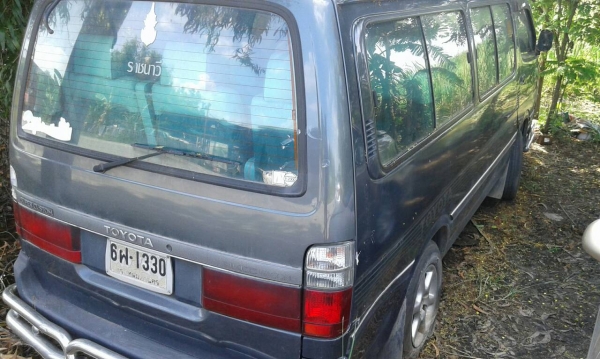 ขายรถตู้หัวจรวด พร้อมใช้งาน ขายรถตู้หัวจรวด พร้อมใช้งาน