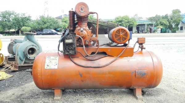 ====== Sold Out!! ====== ปั้มลม SAYLOR BEALL USA 5 HP. 380V. 300 LITE. สวย สด แน่น พร้อมใช้งาน!!