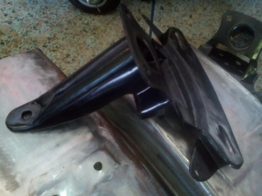 ขายขาไฟท้าย Dt125 (โมโน)  งานใหม่  ราคาไม่แพง