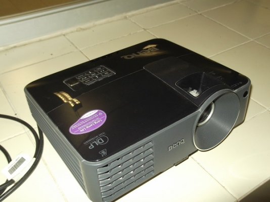 ขายโปรเจคเตอร์ BenQ MS-502