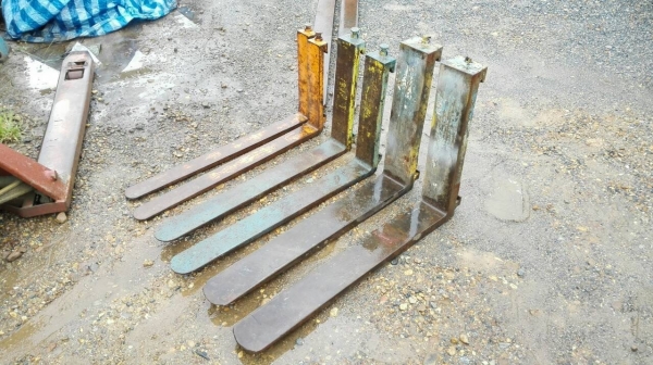 Sell>> งาโฟล์คลิฟ 750 kg. / 1.5 kg. / 2.5 kg. / ยาว 90 cm. สภาพสวย พร้อมใช้งาน.