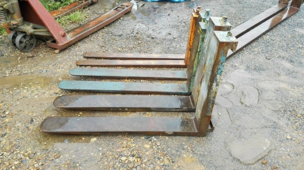 Sell>> งาโฟล์คลิฟ 750 kg. / 1.5 kg. / 2.5 kg. / ยาว 90 cm. สภาพสวย พร้อมใช้งาน.