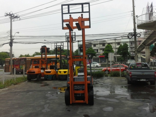 TOYOTA 5FD25 ขนาด2.5ตัน เสาสูง3เมตร เกียร์ธรรมดา เครื่องยนต์ดีเซล1Z ยางตัน4เส้น รับประกันเครื่องเกียร์3เดือน ราคาต่อรองได้