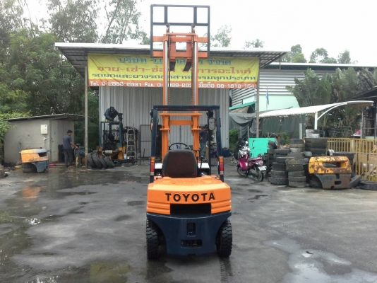 TOYOTA 5FD25 ขนาด2.5ตัน เสาสูง3เมตร เกียร์ธรรมดา เครื่องยนต์ดีเซล1Z ยางตัน4เส้น รับประกันเครื่องเกียร์3เดือน ราคาต่อรองได้