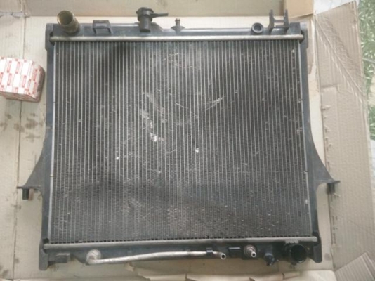 ขายหม้อน้ำอีซุซุ ใส่มิว7หรือดีแม๊กซ์ออโต้ครับ ขายหม้อน้ำอีซุซุ ใส่มิว7หรือดีแม๊กซ์ออโต้ครับ