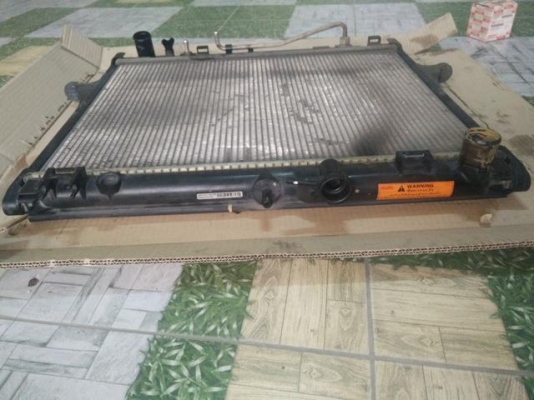 ขายหม้อน้ำอีซุซุ ใส่มิว7หรือดีแม๊กซ์ออโต้ครับ ขายหม้อน้ำอีซุซุ ใส่มิว7หรือดีแม๊กซ์ออโต้ครับ