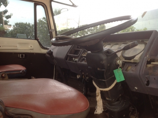 รถเทเลอร์ Hino F18 10ล้อ 2 เพลา รถเทเลอร์ Hino F18 10ล้อ 2 เพลา