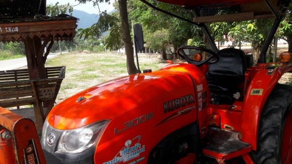 ด่วนคับโคโบต้าL3008สภาพเยี่ยมมากอุปกรณ์ครบในราคาถูก235000