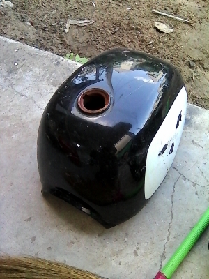 ขายถังน้ำมัน gorillar ruka ราคา 400 บาท ขายถังน้ำมัน gorillar ruka ราคา 400 บาท