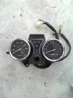 ขาย ไมล์สำหรับแต่งมอไซด์ ราคา 500 พร้อมส่ง