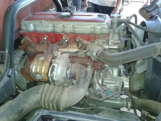 ขาย 6 ล้อ HINO UERO 3 ปี 56 ออกห้างมือเดียว เครื่องดีไม่เคยแกะ คัสซีสวยตลอดเส้น ยางเต็ม วิ่งน้อยแค่ 10,000 กว่าโล ราคาต่อรองได้ครับ ขาย 6 ล้อ HINO UERO 3 ปี 56 ออกห้างมือเดียว เครื่องดีไม่เคยแกะ คัสซีสวยตลอดเส้น ยางเต็ม วิ่งน้อยแค่ 10,000 กว่าโล ราคาต่อรองได้ครับ