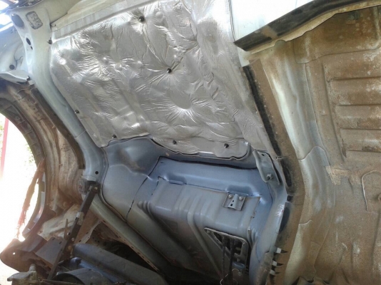 ขาย 6 ล้อ HINO UERO 3 ปี 56 ออกห้างมือเดียว เครื่องดีไม่เคยแกะ คัสซีสวยตลอดเส้น ยางเต็ม วิ่งน้อยแค่ 10,000 กว่าโล ราคาต่อรองได้ครับ ขาย 6 ล้อ HINO UERO 3 ปี 56 ออกห้างมือเดียว เครื่องดีไม่เคยแกะ คัสซีสวยตลอดเส้น ยางเต็ม วิ่งน้อยแค่ 10,000 กว่าโล ราคาต่อรองได้ครับ