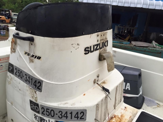 เรือ 21 ฟุตพร้อมเคริ่อง ยามาฮ่า 80 แรง