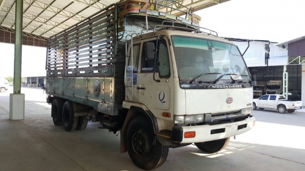 ขาย 10 ล้อ เพลาเดียว NISSAN CDA211M เครื่อง FE6-T 220 แรงม้า คัสซีสวยตลอดเส้น เบรคทิฟฟี่ พาวเวอร์ ยางเรเดียลเต็ม ทะเบียนพร้อมโอนครับ ขาย 10 ล้อ เพลาเดียว NISSAN CDA211M เครื่อง FE6-T 220 แรงม้า คัสซีสวยตลอดเส้น เบรคทิฟฟี่ พาวเวอร์ ยางเรเดียลเต็ม ทะเบียนพร้อมโอนครับ