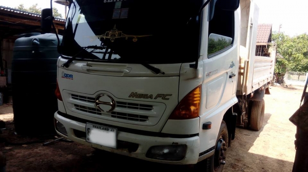 **795,000 บ.ต่อรอง/// 6ล้อดั้มดิน HINO MEGA FC4J-150HP ยูโร-2 ปี52 ดั้มสามมิตร **ขาย HINO MEGA SERIES-500 FC4J-150HP 6ล้อดั้มดิน ห้างแท้ กระบะดั้มสามมิตร สภาพพร้อมใช้งาน HINO MEGA FC4JEPA JO5C-150HP EURO-2 ห้างแท้ ปี52 เครื่องเดิม เกียร์เดิม ใช้งาน 19x,xx **795,000 บ.ต่อรอง/// 6ล้อดั้มดิน HINO MEGA FC4J-150HP ยูโร-2 ปี52 ดั้มสามมิตร **ขาย HINO MEGA SERIES-500 FC4J-150HP 6ล้อดั้มดิน ห้างแท้ กระบะดั้มสามมิตร สภาพพร้อมใช้งาน HINO MEGA FC4JEPA JO5C-150HP EURO-2 ห้างแท้ ปี52 เครื่องเดิม เกียร์เดิม ใช้งาน 19x,xx