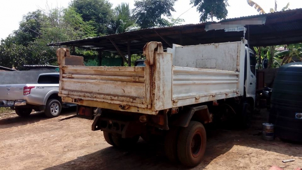 **795,000 บ.ต่อรอง/// 6ล้อดั้มดิน HINO MEGA FC4J-150HP ยูโร-2 ปี52 ดั้มสามมิตร **ขาย HINO MEGA SERIES-500 FC4J-150HP 6ล้อดั้มดิน ห้างแท้ กระบะดั้มสามมิตร สภาพพร้อมใช้งาน HINO MEGA FC4JEPA JO5C-150HP EURO-2 ห้างแท้ ปี52 เครื่องเดิม เกียร์เดิม ใช้งาน 19x,xx **795,000 บ.ต่อรอง/// 6ล้อดั้มดิน HINO MEGA FC4J-150HP ยูโร-2 ปี52 ดั้มสามมิตร **ขาย HINO MEGA SERIES-500 FC4J-150HP 6ล้อดั้มดิน ห้างแท้ กระบะดั้มสามมิตร สภาพพร้อมใช้งาน HINO MEGA FC4JEPA JO5C-150HP EURO-2 ห้างแท้ ปี52 เครื่องเดิม เกียร์เดิม ใช้งาน 19x,xx