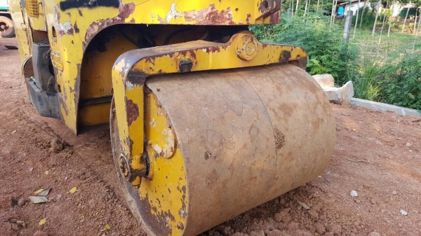 ขายรถบด ล้อเหล็ก 2 ล้อ หน้า-หลัง สภาพใช้งานได้ เอกสารสัญญาซื้อขาย ราคาต่อรองได้ ขายรถบด ล้อเหล็ก 2 ล้อ หน้า-หลัง สภาพใช้งานได้ เอกสารสัญญาซื้อขาย ราคาต่อรองได้