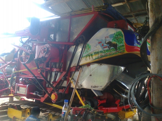 เจ้าช้างปี51ท่อปรับระดับเครื่องมิตชู225เทอร์โบปั๊ม23ช่วงล่าง12HT985000