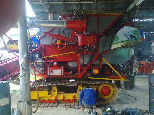 เจ้าช้างปี51ท่อปรับระดับเครื่องมิตชู225เทอร์โบปั๊ม23ช่วงล่าง12HT985000