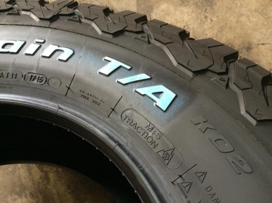 BF Goodrich All-terrain KO2 ขนาด 235 85 r16 หน้าแคบปี15