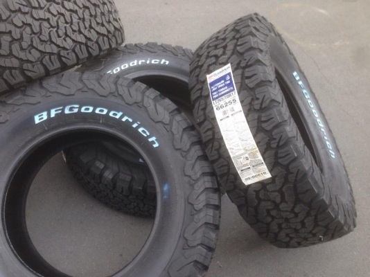 BF Goodrich All-terrain KO2 ขนาด 265 70 r17 ยางใหม่ปี15 BF Goodrich All-terrain KO2 ขนาด 265 70 r17 ยางใหม่ปี15