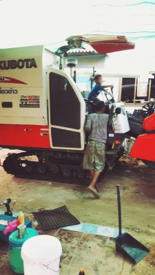 ขายรถเกี่ยวDC95GM