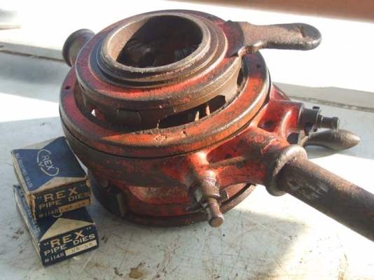 ที่ต๊าปเกลียวท่อ REX 114R