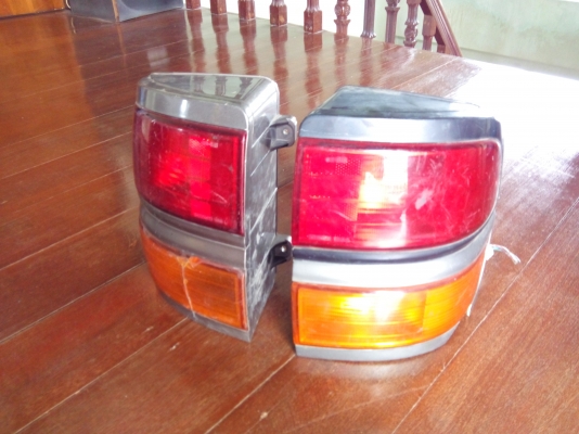 ไฟท้ายไลท์เอซ cr27 , kr27