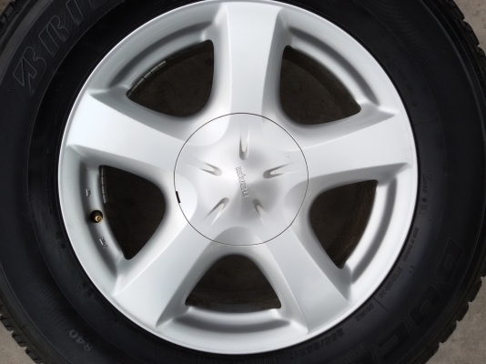 ขายล้อISUZU V Cross 17 ยาง255/65/17ปี 2514  4 ล้อ