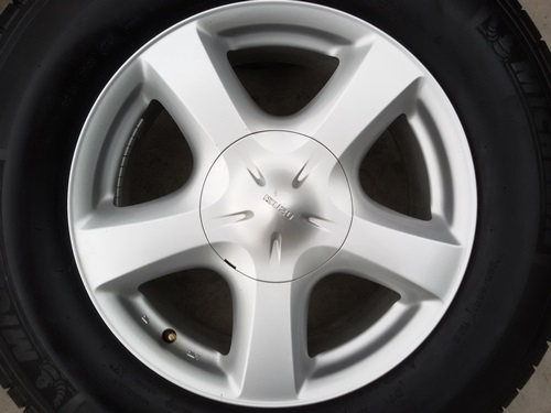 ขายล้อISUZU V Cross 17 ยาง265/65/17 ปี 0214  4 ล้อ