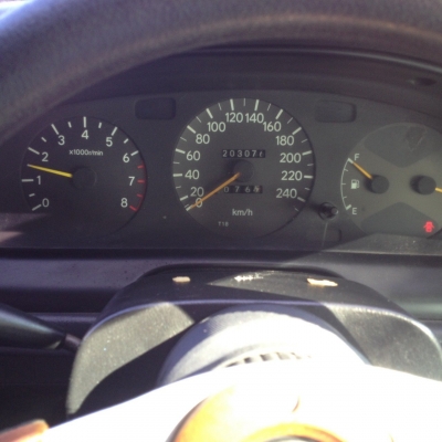 TOYOTA  ท้ายโด่งปี95 เกียร์ออโต้ติดแก๊สแล้ว ราคา 74,000 บาท ติดต่อคุณเอ๋ 092-6356419