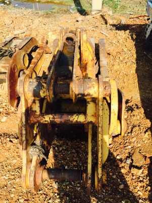 ขายหัวคีบไม้ ขนาดPC120 เก่านอกพร้อมใช้ ขายหัวคีบไม้ ขนาดPC120 เก่านอกพร้อมใช้