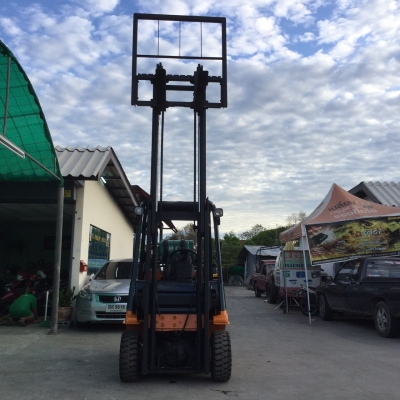 รถฟอล์คลิฟท์โตโยต้า รุ่น7 เบนซิน ติดแก๊ส เกียร์ออโต้/ 2.5 เสา 3เมตร พร้อมเปลื่ยนยางครับ รถฟอล์คลิฟท์โตโยต้า รุ่น7 เบนซิน ติดแก๊ส เกียร์ออโต้/ 2.5 เสา 3เมตร พร้อมเปลื่ยนยางครับ