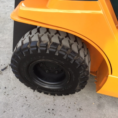 รถฟอล์คลิฟท์โตโยต้า รุ่น7 เบนซิน ติดแก๊ส เกียร์ออโต้/ 2.5 เสา 3เมตร พร้อมเปลื่ยนยางครับ รถฟอล์คลิฟท์โตโยต้า รุ่น7 เบนซิน ติดแก๊ส เกียร์ออโต้/ 2.5 เสา 3เมตร พร้อมเปลื่ยนยางครับ