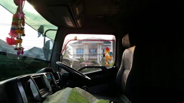 ขายดาวน์ 700,000 HINO 344 แม่เดี่ยว ออกห้างปี 57 ผ่อนต่ออีก 50 งวด งวดละ 60,000