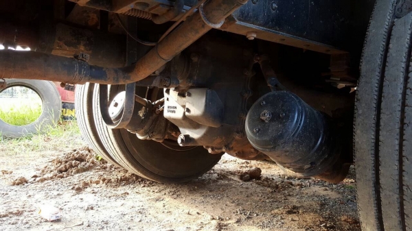 ขายดาวน์ 700,000 HINO 344 แม่เดี่ยว ออกห้างปี 57 ผ่อนต่ออีก 50 งวด งวดละ 60,000