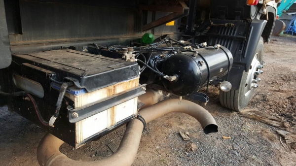 ขายดาวน์ 700,000 HINO 344 แม่เดี่ยว ออกห้างปี 57 ผ่อนต่ออีก 50 งวด งวดละ 60,000