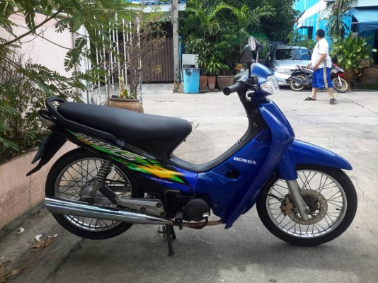 Wave 100 ปี 47 รถบ้าน เครื่องเดิมๆ มีเล่ม เอกสารครบ