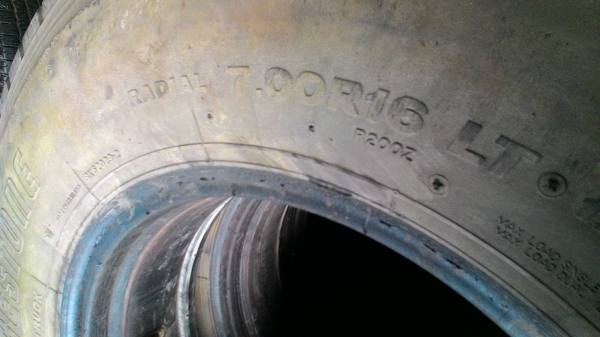 ขายยาง700_16เรเดียล บริดสโตน