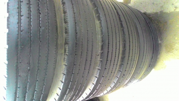 ขายยาง700_16เรเดียล บริดสโตน