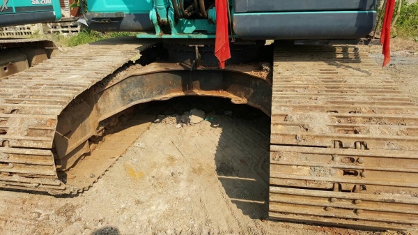 ขายแบคโฮ KOBELCO SK200-8 SUPER YN12 เอกสารเล่มทะเบียนครบ รถสวยพร้อมใช้ แอร์เย็นฉ่ำ ช่วงล่างแน่น เครื่องดี ปั้มแรง