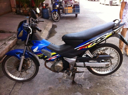 Sonic ปี 46 สตาร์ทเท้า สีน้ำเงิน ดำ รถบ้าน เครื่องเดิม มีเล่ม เอกสารพร้อม