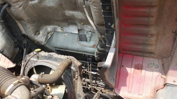 ขาย 6 ล้อ HINO พร้อมติดเครน เครื่อง HO6C Turbo 210 แรงม้า เกียร์ HO คัสซีสวย เบรคทิฟฟี่ พาวเวอร์ ทะเบียนพร้อมโอน