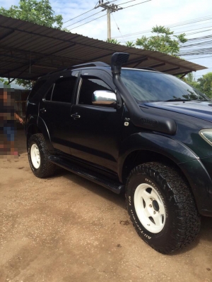 **525,000 บ.ต่อรอง/// TOYOTA FORTUNER 3.0V Auto 4WD ปี05 เดิมบาง เข้มๆ **ขาย FORTUNER 3.0V AUTO 4WD ปี05 ตัวTOP รถSUV ยอดนิยม เสริมหล่อ เข้ม บอดี้เดิมบาง พร้อมใช้งาน TOYOTA FORTUNER 3.0V AUTO 4WD ปี48/05 ตัวท็อป เครื่องเดิม เกียร์เดิม ใช้งาน 213,xxxกม. แท