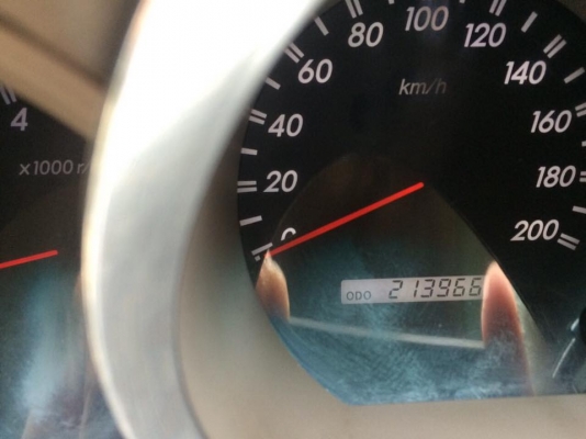 **525,000 บ.ต่อรอง/// TOYOTA FORTUNER 3.0V Auto 4WD ปี05 เดิมบาง เข้มๆ **ขาย FORTUNER 3.0V AUTO 4WD ปี05 ตัวTOP รถSUV ยอดนิยม เสริมหล่อ เข้ม บอดี้เดิมบาง พร้อมใช้งาน TOYOTA FORTUNER 3.0V AUTO 4WD ปี48/05 ตัวท็อป เครื่องเดิม เกียร์เดิม ใช้งาน 213,xxxกม. แท